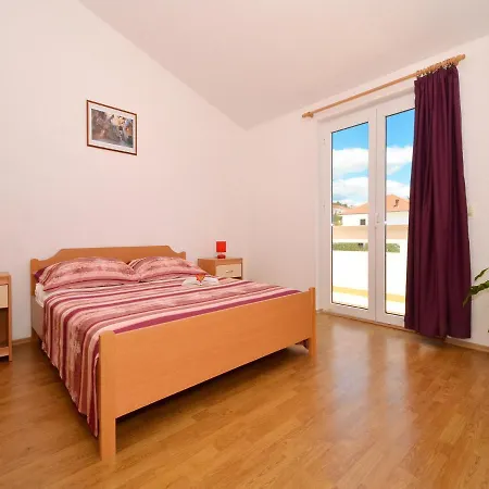 Zarkovic Apartment *